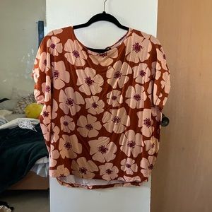 Fighting Eel Top Momo